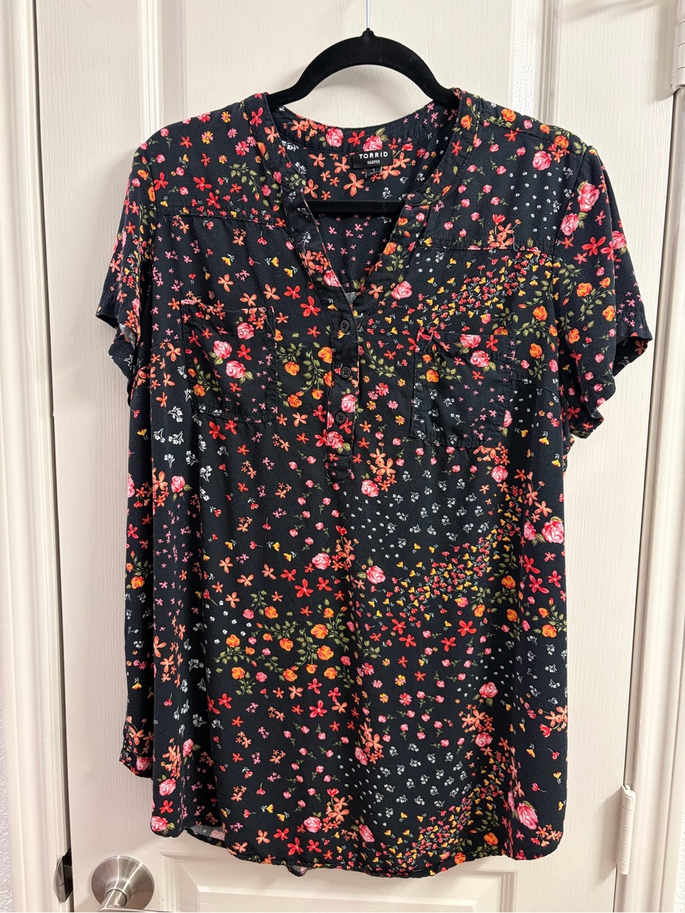 torrid Black Floral Henley Top with Pink & Orange Blooms